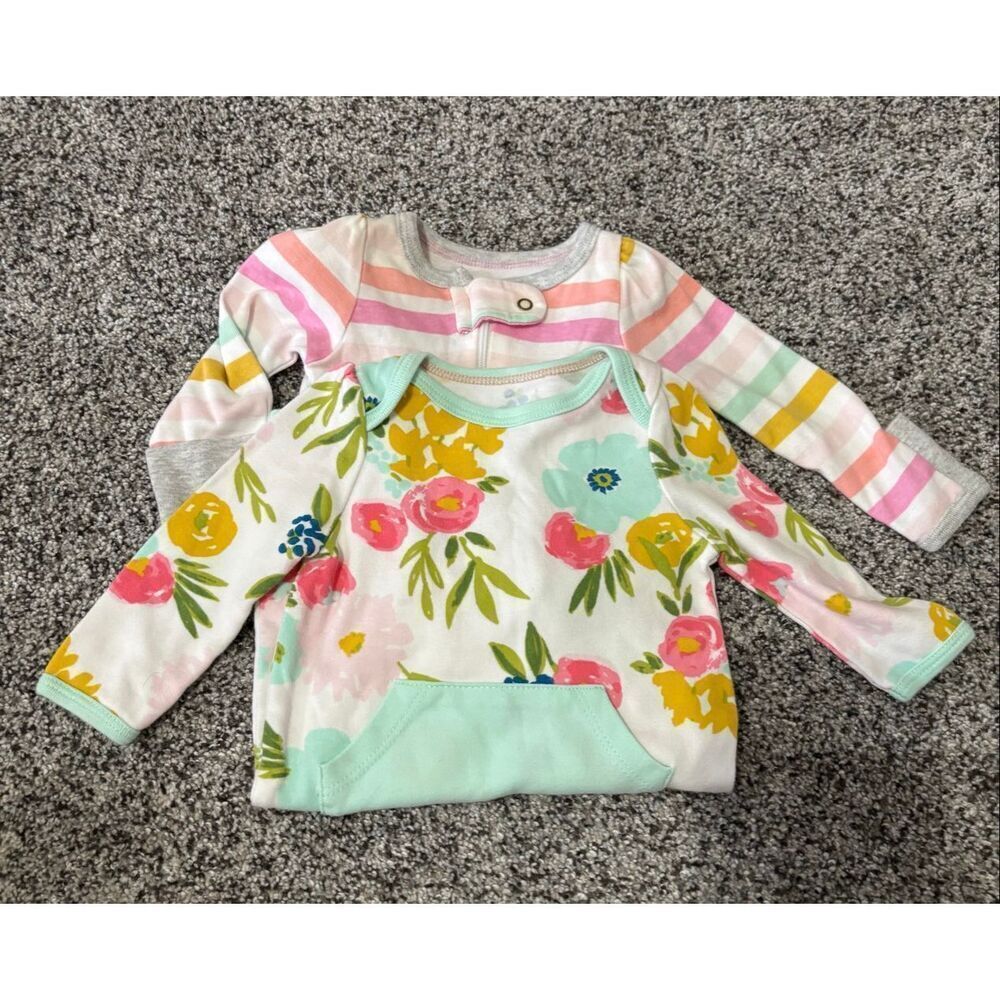 ❤️Cloud Island Baby Girl Sleeper & Romper Newborn